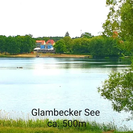 Schmidt Mit Terrasse Нойштрелиц